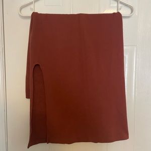 Fabletics high waisted midi skirt with slit